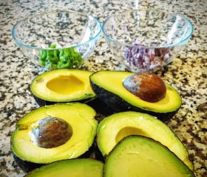 Green Giraffe Guacamole | thegreengiraffeeats.com