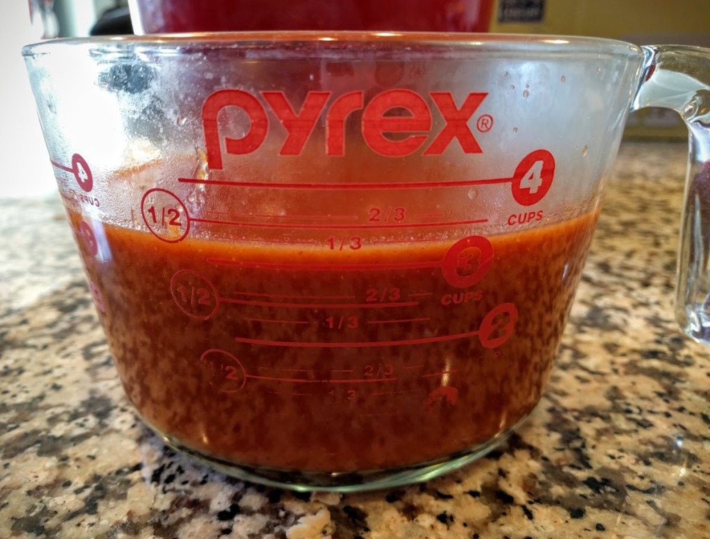 Homemade Red Enchilada Sauce | thegreengiraffeeats.com
