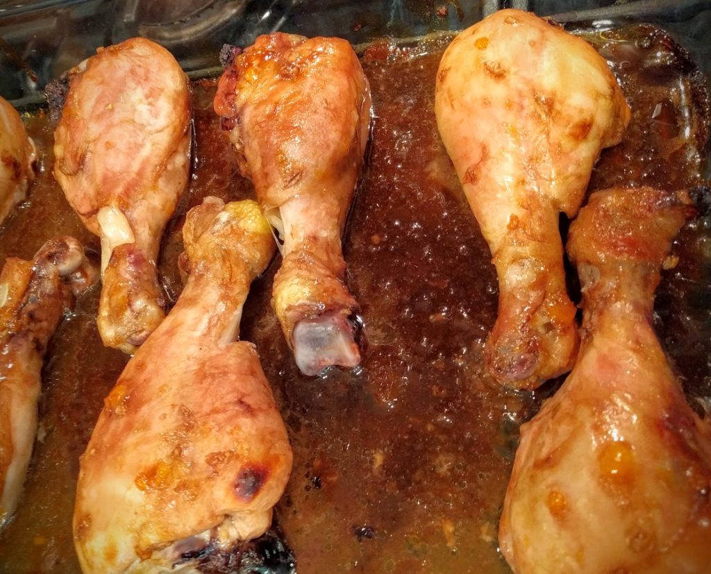 Apricot Balsamic Chicken Legs | thegreengiraffeeats.com