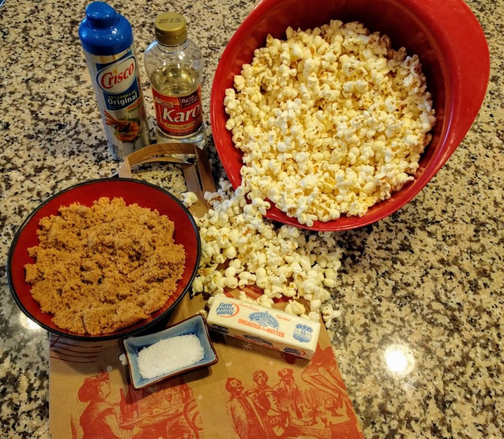 20 Minute Salted Caramel Popcorn | thegreengiraffeeats.com